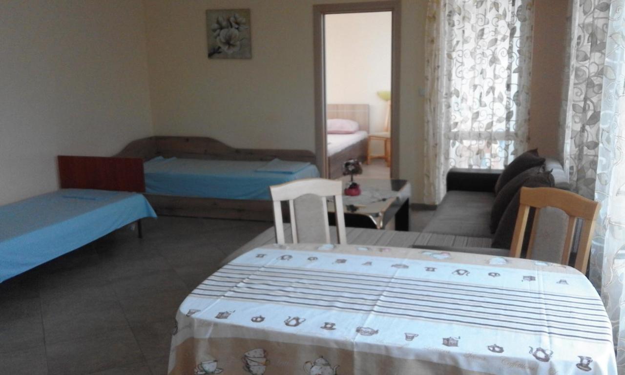 Apartments Sea Sounds بوموري المظهر الخارجي الصورة